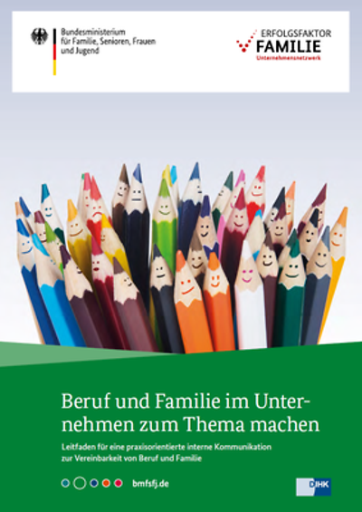 Broschüre mit Aufschrift "Beruf und Familie im Unternehmen zum Thema machen"